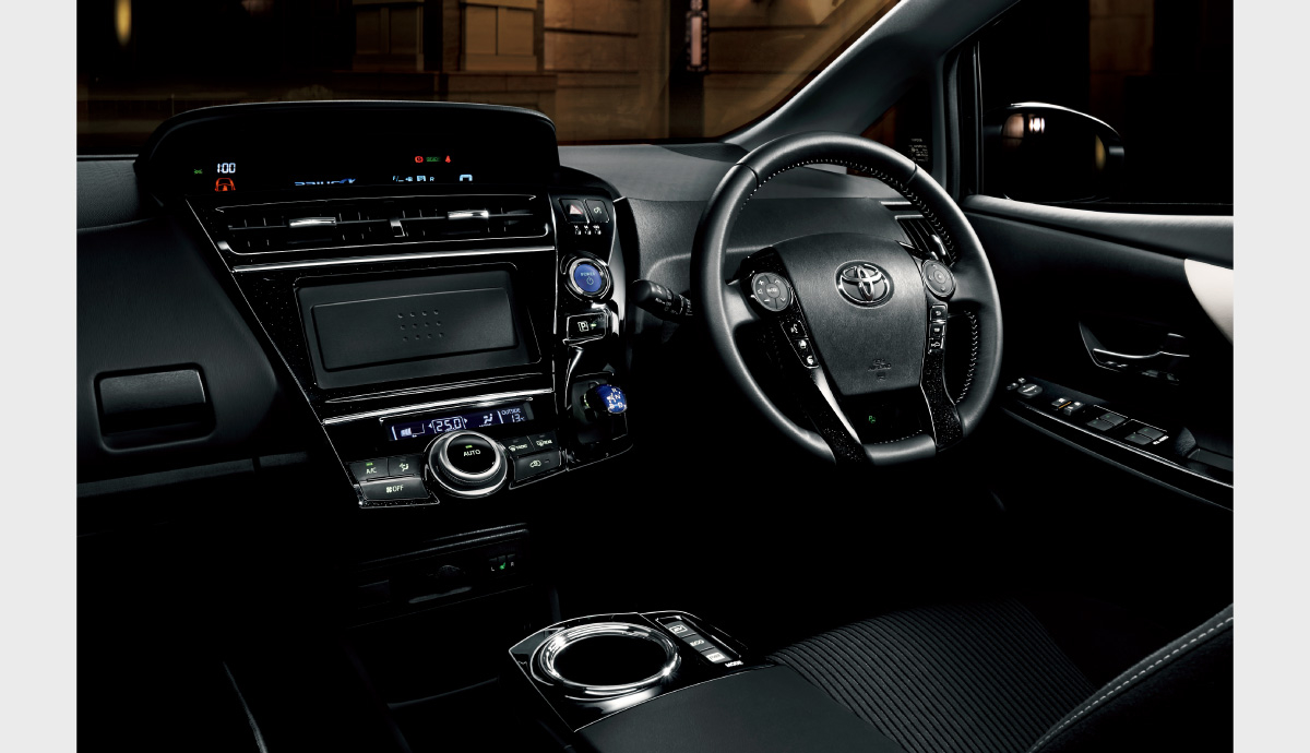 プリウスα | 価格・グレード | 三重トヨペット株式会社