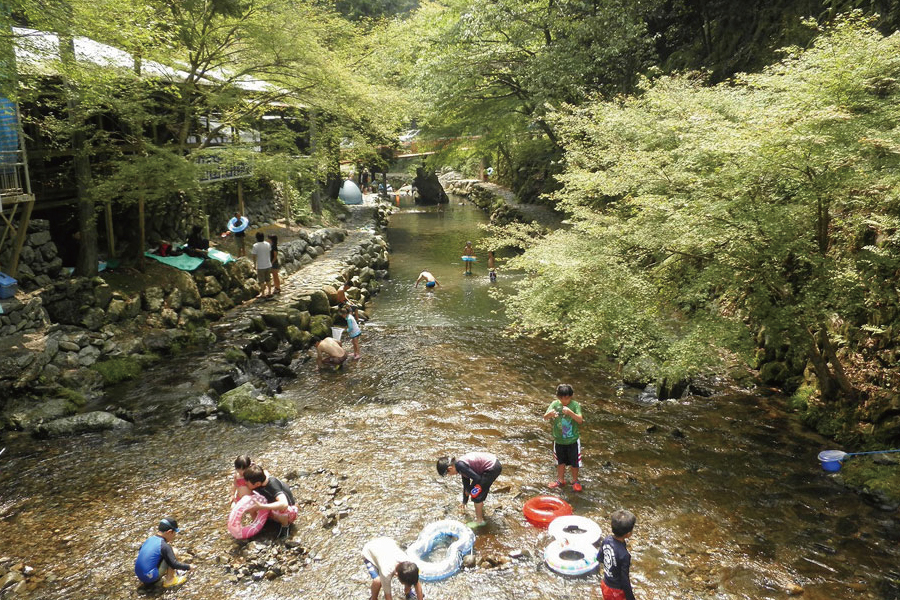 D多度峡天然プール